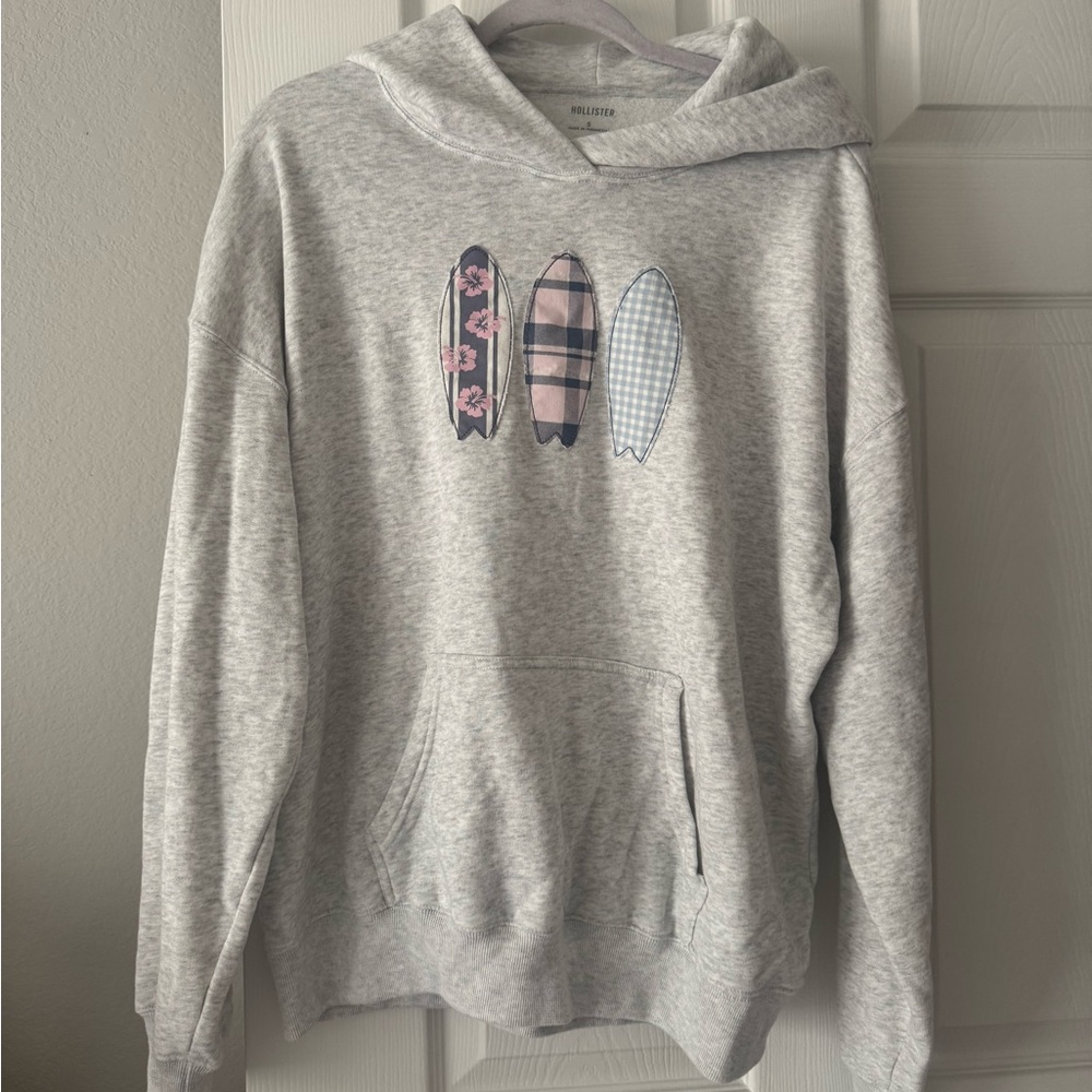 Hollister Light Gray Hoodie with Surfboard Graphics